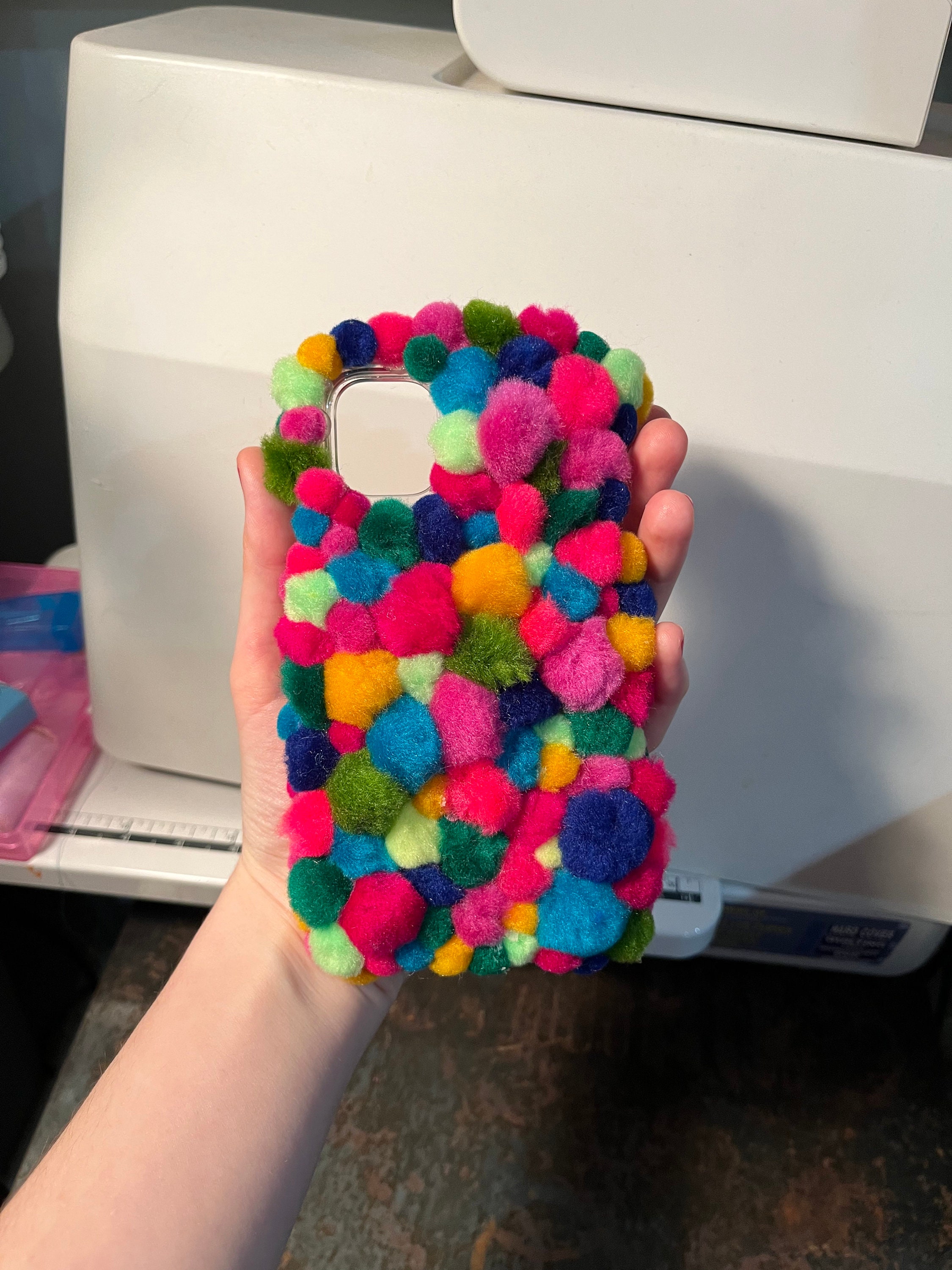 iPhone - ponpon  Amazon.com: PopSockets iPhone 13 Case with Phone Grip and