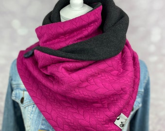 Wrap scarf women's jacquard cable pattern gray and fleece in old pink, rust or gray triangular scarf with button