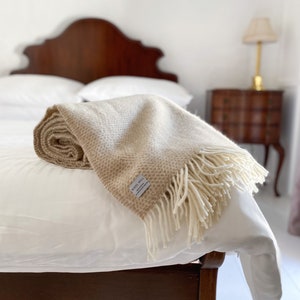 Salt and Sand Wool Throw Gift Set | Local Art Print| Large Pure New Wool Throw |British Blanket | Made in the UK | Beige | Pink