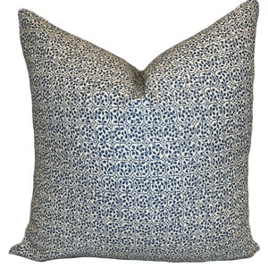 Soane Great Britain - Sophie Coryndon - Wilton Vine - Azure - Linen Poplin Cushion Cover Pillow Cover Double Sided