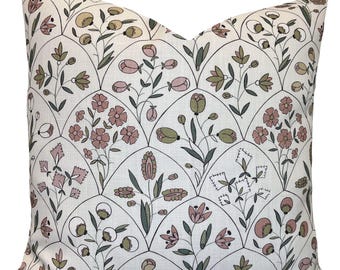 Schumacher Frances Floral Indoor/Outdoor - Poszewka na poduszkę Petal Pillow Cover Double Side
