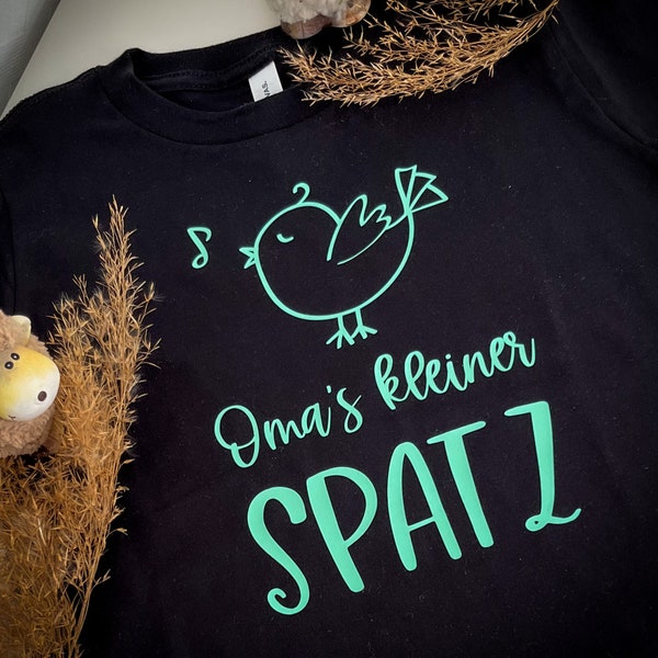 Omas kleiner Spatz T-Shirt oder Baby Body | Ostergeschenk Oma personalisiert| Geschenk für den Mama, Oma, Uroma | Kreativlädchen JaNi