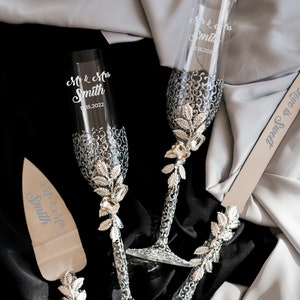 Wedding Flutes Wedding Cake server set Silver Wedding Glasses Personalized Wedding flutes