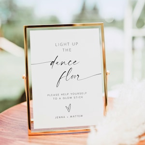 Glow Stick Sign Template, Wedding Glow Sticks Sign, Light Up the Dance Floor, Minimalist Wedding Send Off Sign, Glow Sticks Send Off