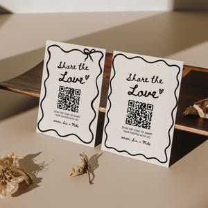 Capture the Love Wedding QR Code Card, Hand Drawn Wedding Photo card, QR code wedding card, Instant Download, Editable Printable Download