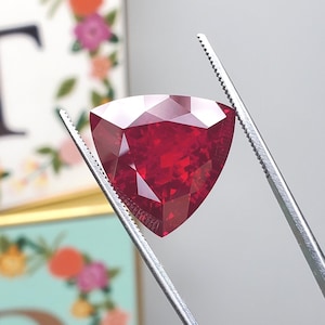 21.15ct Lab Created Ruby 18mm Trillion Loose Faceted Gemstone