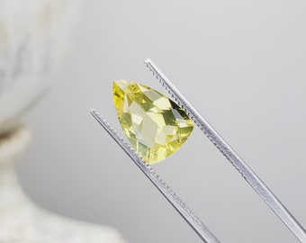 2.50ct Natural Oro Verde Lemon Quartz 12x8mm Triangle Shape Loose Faceted Gemstone