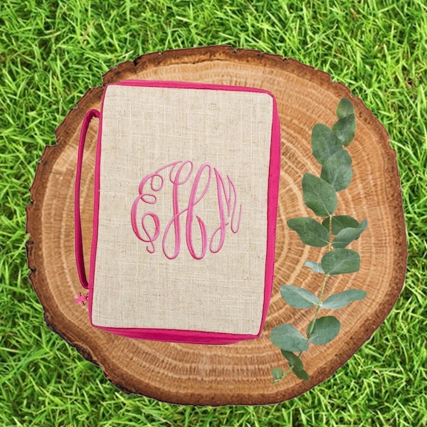 Monogrammed Linen Bible Cover - Monogrammed Gifts - Monogrammed Bible Carrier - Unique Gift Idea - Easter Gift Ideas - Communion Gift Ideas