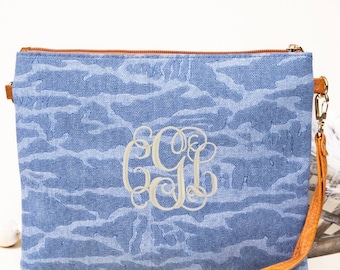 Personalized wristlet or strap bag Handbag/ Crossbody Purse/ Over Shoulder Bag/ Monogrammed Purse/ Cruise/ Personalized Purse/ Purse Handbag