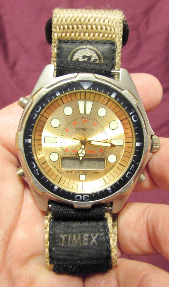 VERY RARE Armitron 20/1809 Men's Digital Analog Sports Quartz
