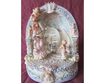 Vtg Classic Treasures Animated Angel & Cherub Music Box Hand Painted Highly Detailed 1990s