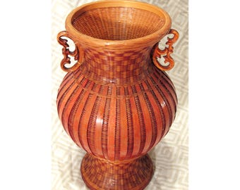 Gorgeous Vtg Bamboo Woven Vase Earthenware Lining Hand Made 1960s Japan Traditional