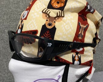 Scrub Cap with Tie - Made in Canada - Men - Women - Surgical Cap - Medical Cap - Hospital - Medical - Animal Totem Pole Pattern -