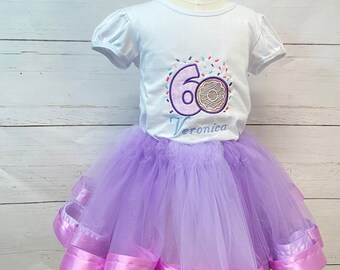 Personalized Girls Shirt - Birthday Shirt - Made in Canada - Custom Shirt Embroidery - Donut Pattern - 6th Birthday -