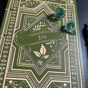 Diario Druid TTRPG / Tapa de madera grabada