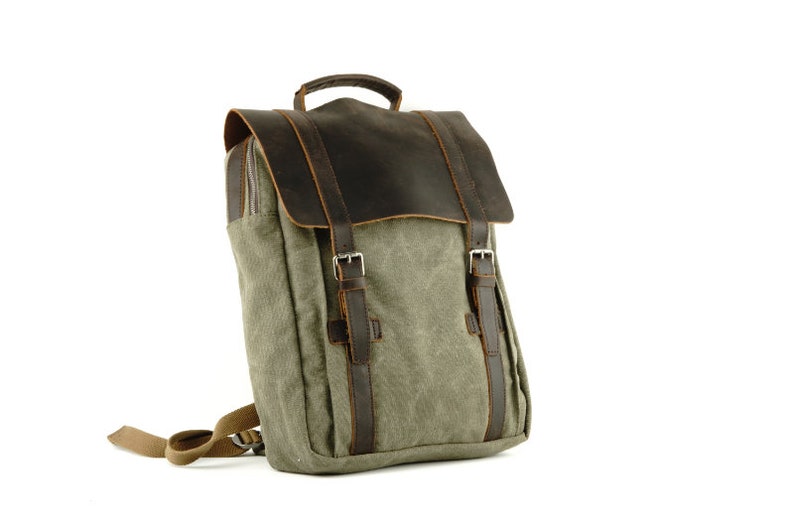 Medium Canvas Backpack with Smooth one-piece Leather Flap