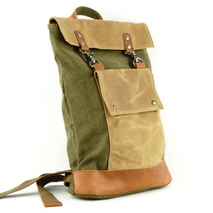 Medium Waxed Canvas Clip Bag with Light Colored Panel