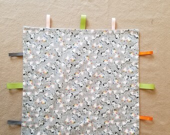 Zebra pattern burp cloth