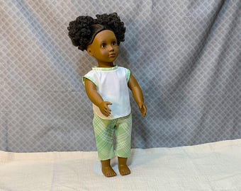 Green plaid summer outfit
