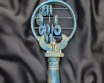 銅製の素晴らしい女神ハトホルのシストラム - 古代エジプトの神聖な