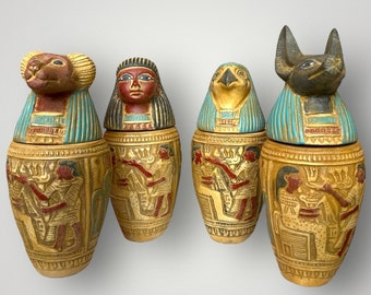 エジプトのカノプス壺 4 個セット - イムセット、ハピ、ケベセヌエフ