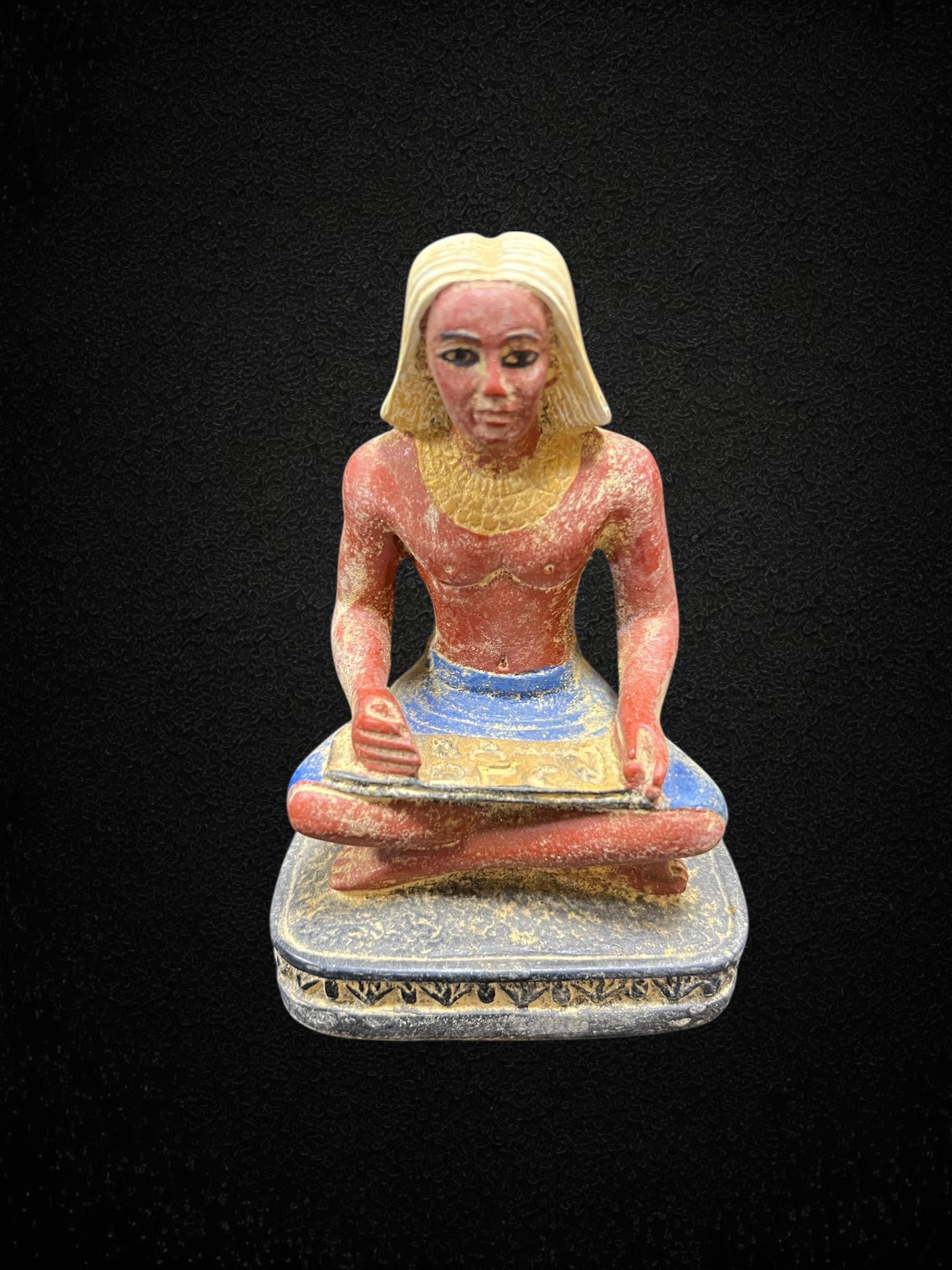 手作りのエジプトの作家、書記の置物、古代エジプトの彫像、永遠の知恵