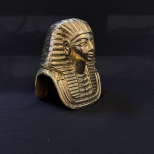King Tutankhamun statue Tutankhamun mask statuette Egyptian Pharaoh Art Solid Brass Sculpture Ancient Egypt Museum Replica Made in Egypt