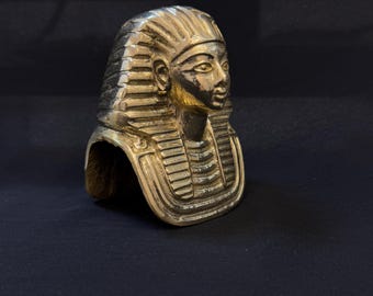 ツタンカーメン像：エジプトのツタンカーメン王の置物、黒と金仕上げ