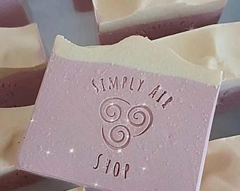 Lavender Vanilla Soap Bar/ Artisan soap/ Natural handmade Soaps/ Handcrafted Soaps