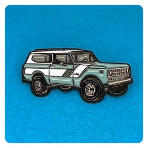 Vintage Scout Enamel Pin