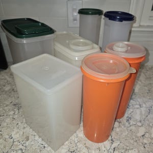 Your Choice - Vintage Tupperware Containers with Lids