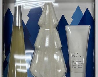 L'eau D'issey by issey miyake 2 piece set- eau de toilette spray 100ML / body lotion-  very hard to find for women