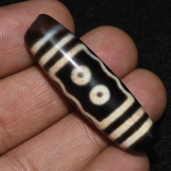 Authentic dzi hotsell beads