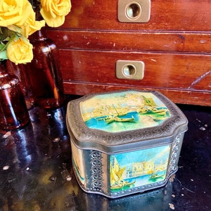 Vintage View of Venice Horner Tea Tin with Hinged Lid