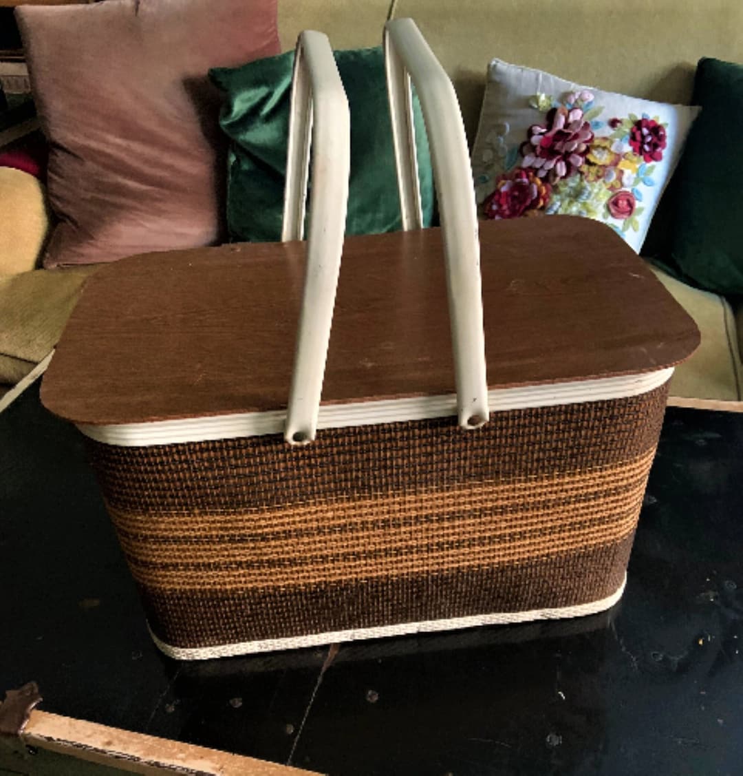 Vintage Redmon Picnic Basket With Folding Handles Etsy
