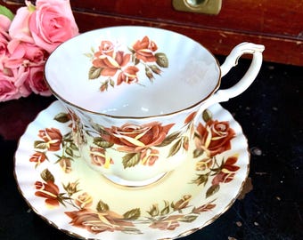 Royal Albert Lakeside Series Thirlmere Teacup and Saucer Set