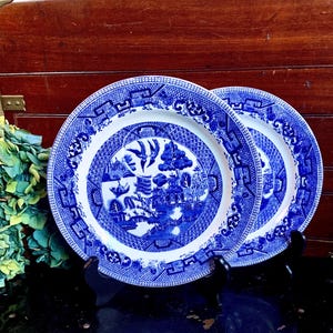 Set of 2 W. Ridgway Blue Willow Transferware Snack 7.75” Plates/Condition Issues