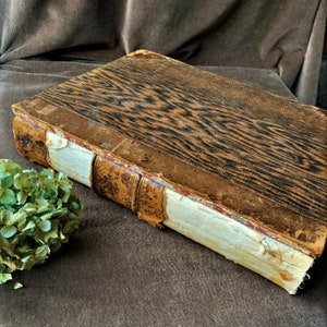 Antique Sir John Froissart’s Chronicles of England, France, Spain, Portugal, Scotland, Brittany, Flanders Vol. I (1812)