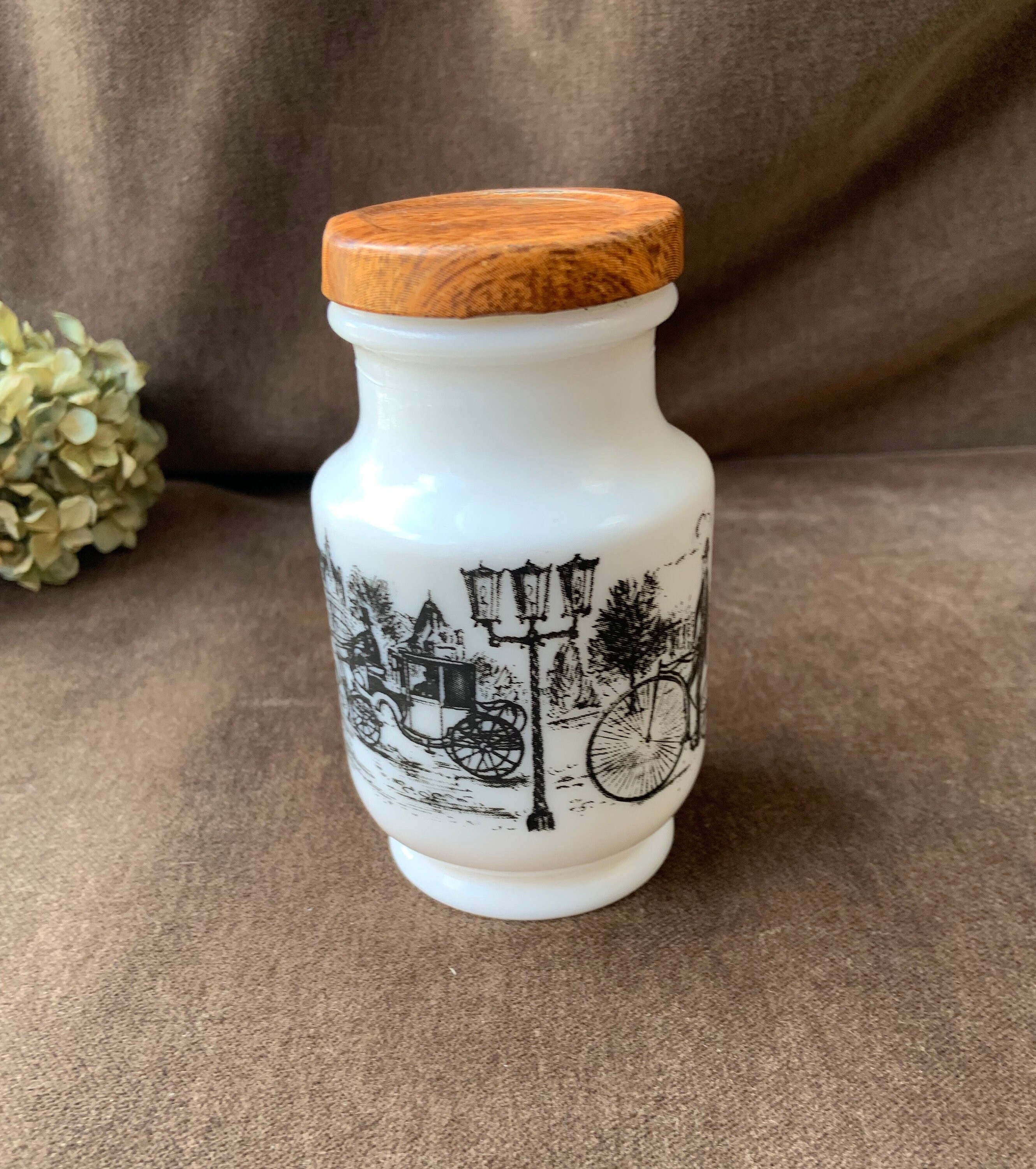 Vintage German Milk Glass Hengstenberg Mustard Jar With Lid