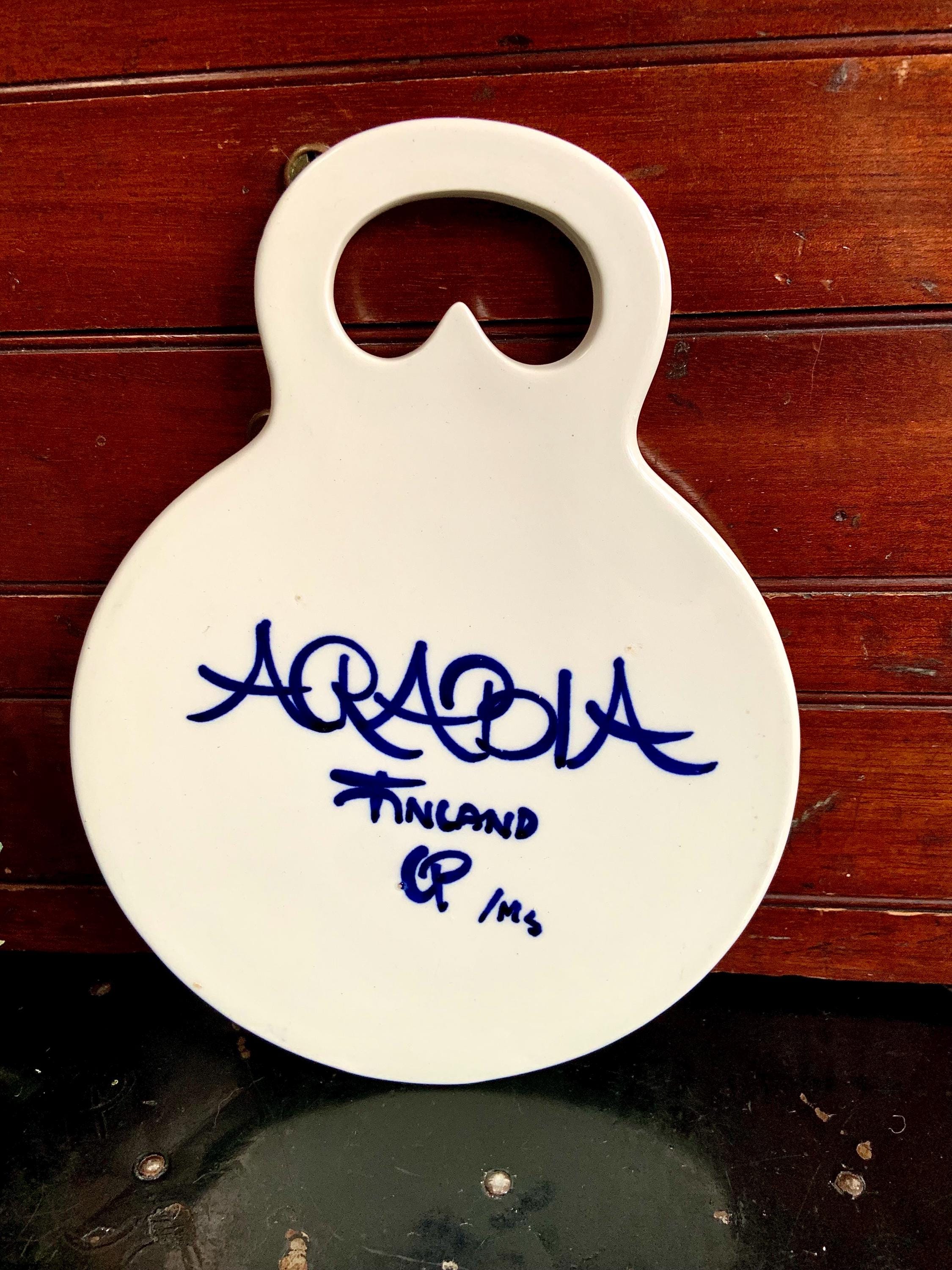 Vintage Arabia Finland Valencia Ceramic Blue and White Trivet
