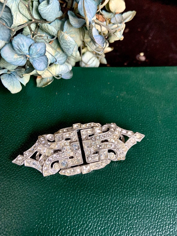 Art Deco Rhinestone Brooch