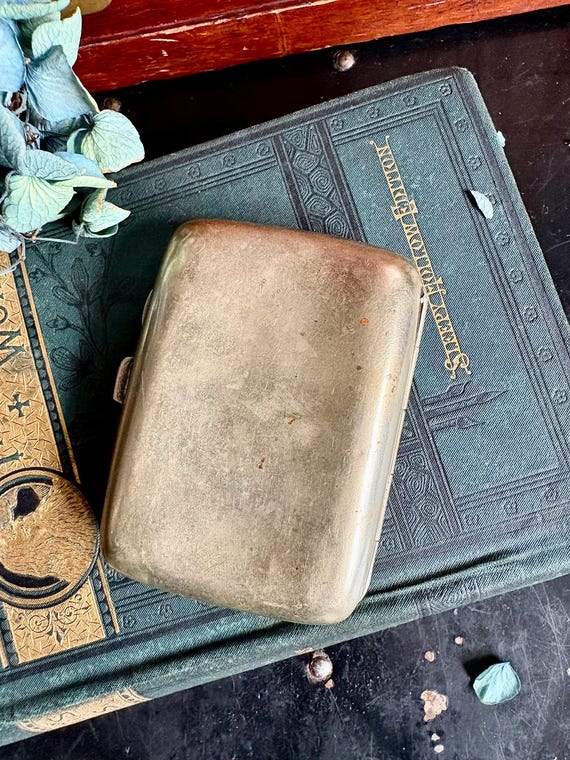 Silver Plated Engraved Rectangular Cigarette Case… - image 6