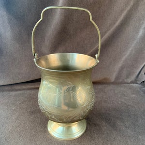 Vintage Shabbiria Arts India Etched Small Brass Pedestal Ice Bucket/Wine Cooler with Swivel Handle