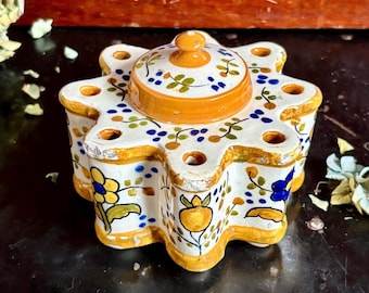 Antique Italian Majolica Eight Lobed Lidded Inkwell