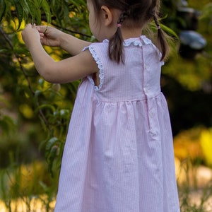 Little Toddler Girl's Hand Smocked Dress in Cotton Seersucker Baby Princess Dress for Easter image 6