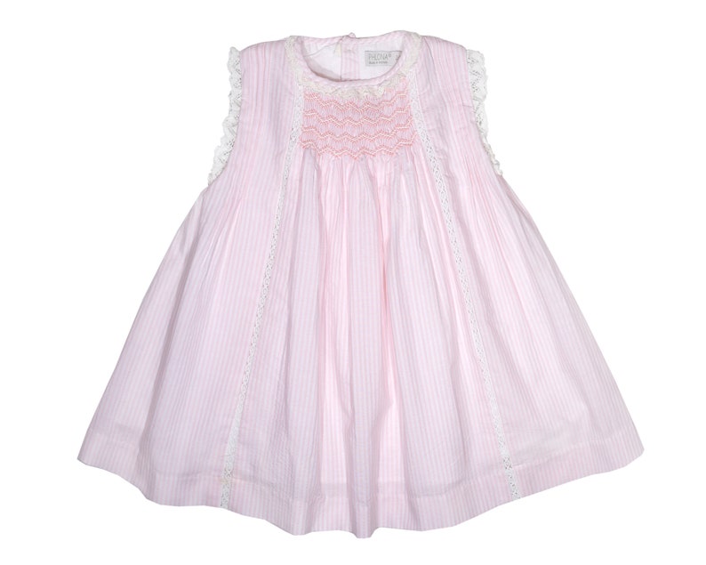 Little Toddler Girl's Hand Smocked Dress in Cotton Seersucker Baby Princess Dress for Easter image 2