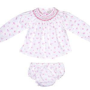 Abito arricciato a mano rosa Bishop e pantaloni a campana - Set di abiti estivi con prendisole floreali per bambini