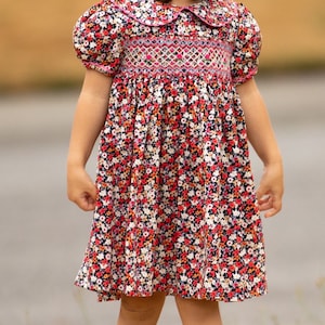 女の子用 レッド フローラル ハンドスモック プリンセスドレス パーティー ベビードール ドレス サイズ 12 ヶ月 - 6 歳