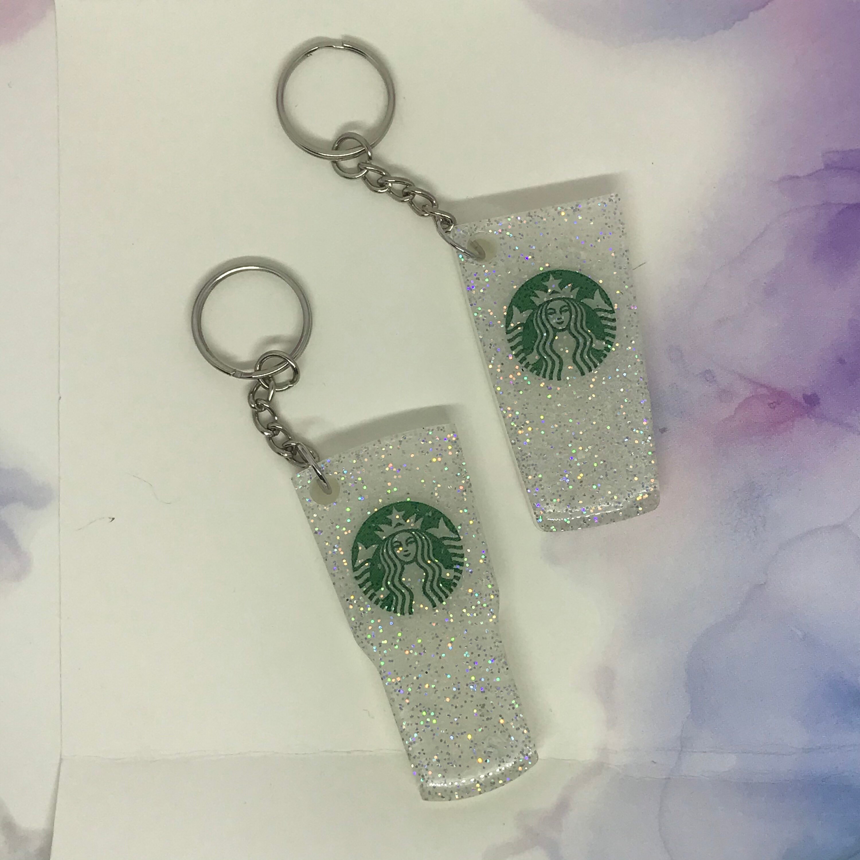 Llavero personalizado Starbucks Tumbler. Artesanal. Ideas de Etsy