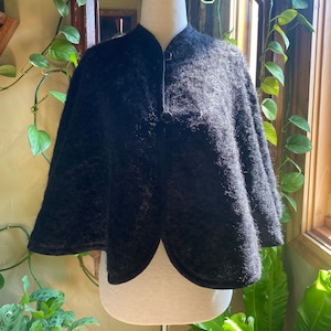 Vintage Mohair Cropped Cape | Black | OS